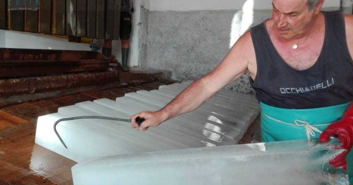Mola, la rara e antica "fabbrica del ghiaccio": �E' l'unica del genere rimasta in Puglia�